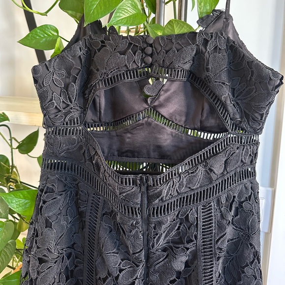 Bardot Black Lace Dress - Picture 4 of 7